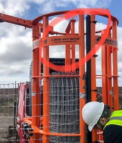 EZG Woven Wire Gate Clamp Stretcher Assembly